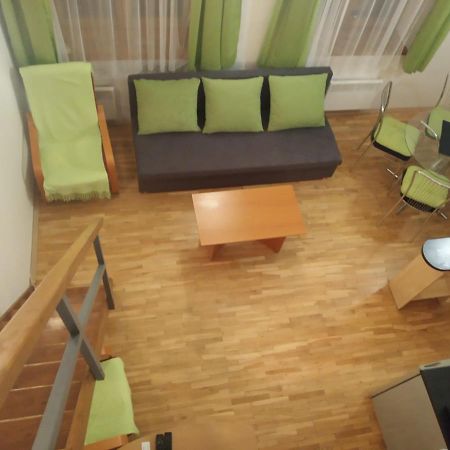 Stastna Trinactka Appartement Svoboda nad Úpou Buitenkant foto