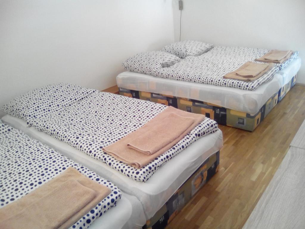 Stastna Trinactka Appartement Svoboda nad Úpou Buitenkant foto